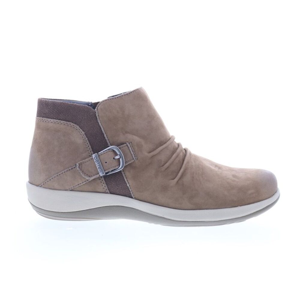 Aetrex Womens Luna Brown Boots (NWT)